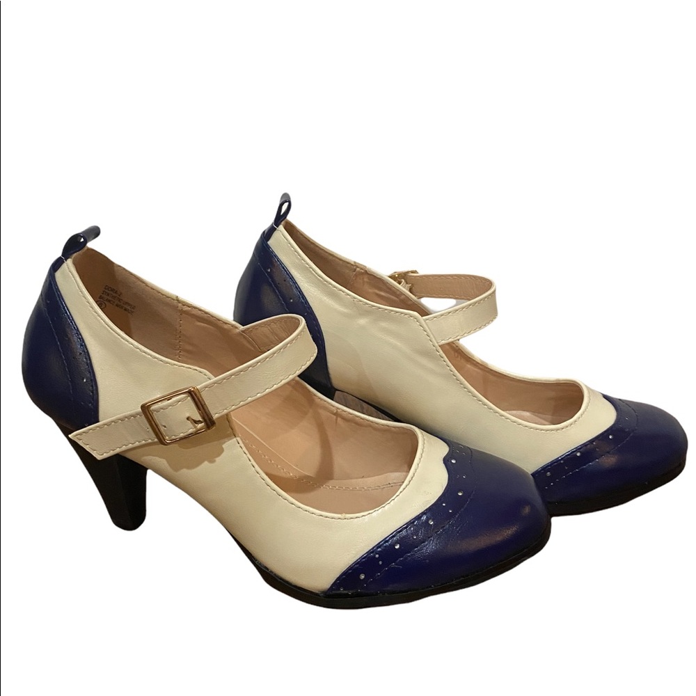 Chase & Chloe Dora-2  Pump Heels Strap Shoes Women Size 8 Blue Nude AL7903